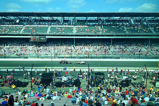 Sage Karam's car being towed to the starting grid.